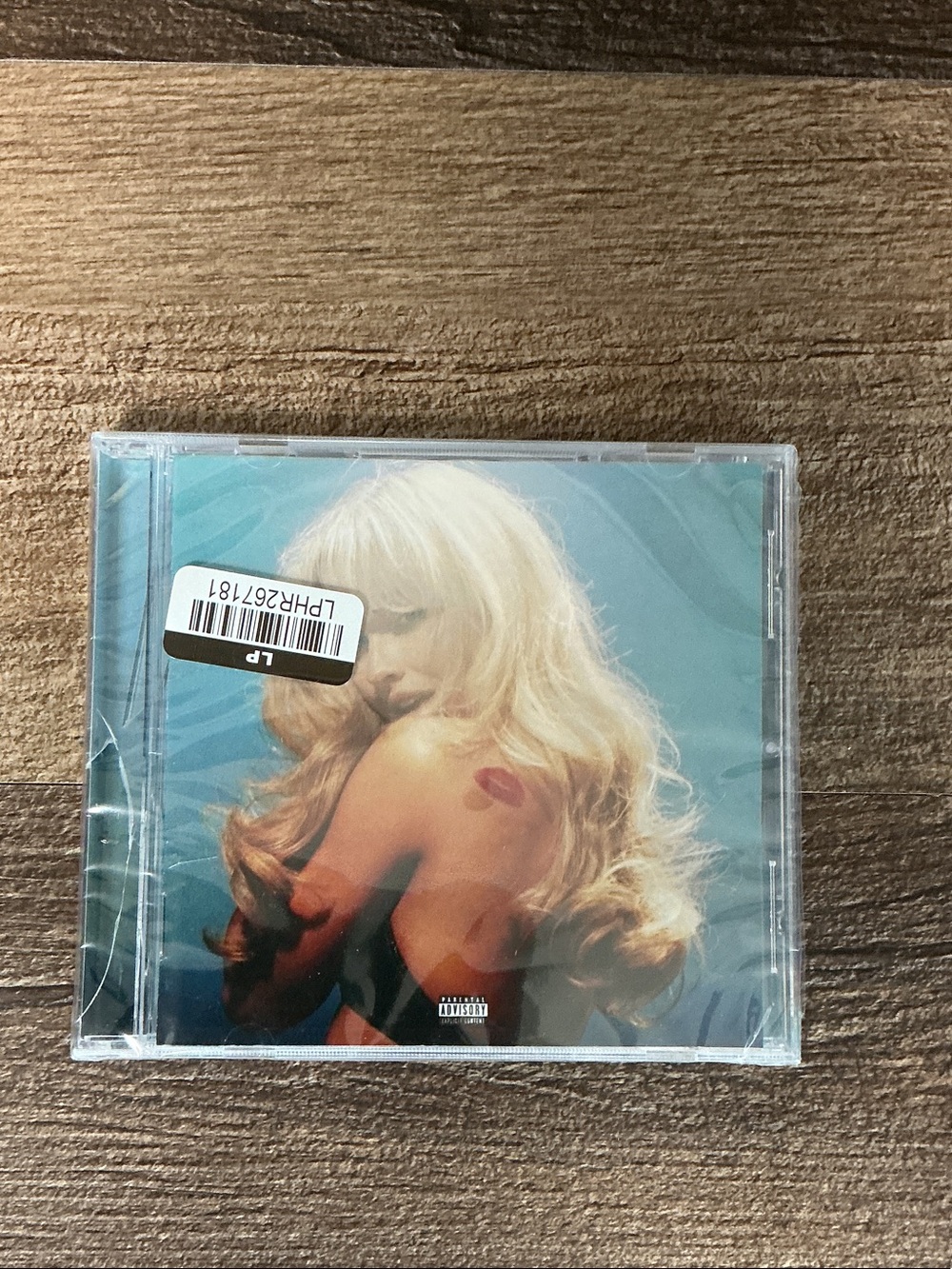 Sabrina Carpenter Short & Sweet CD NEW Sealed Cracked Case